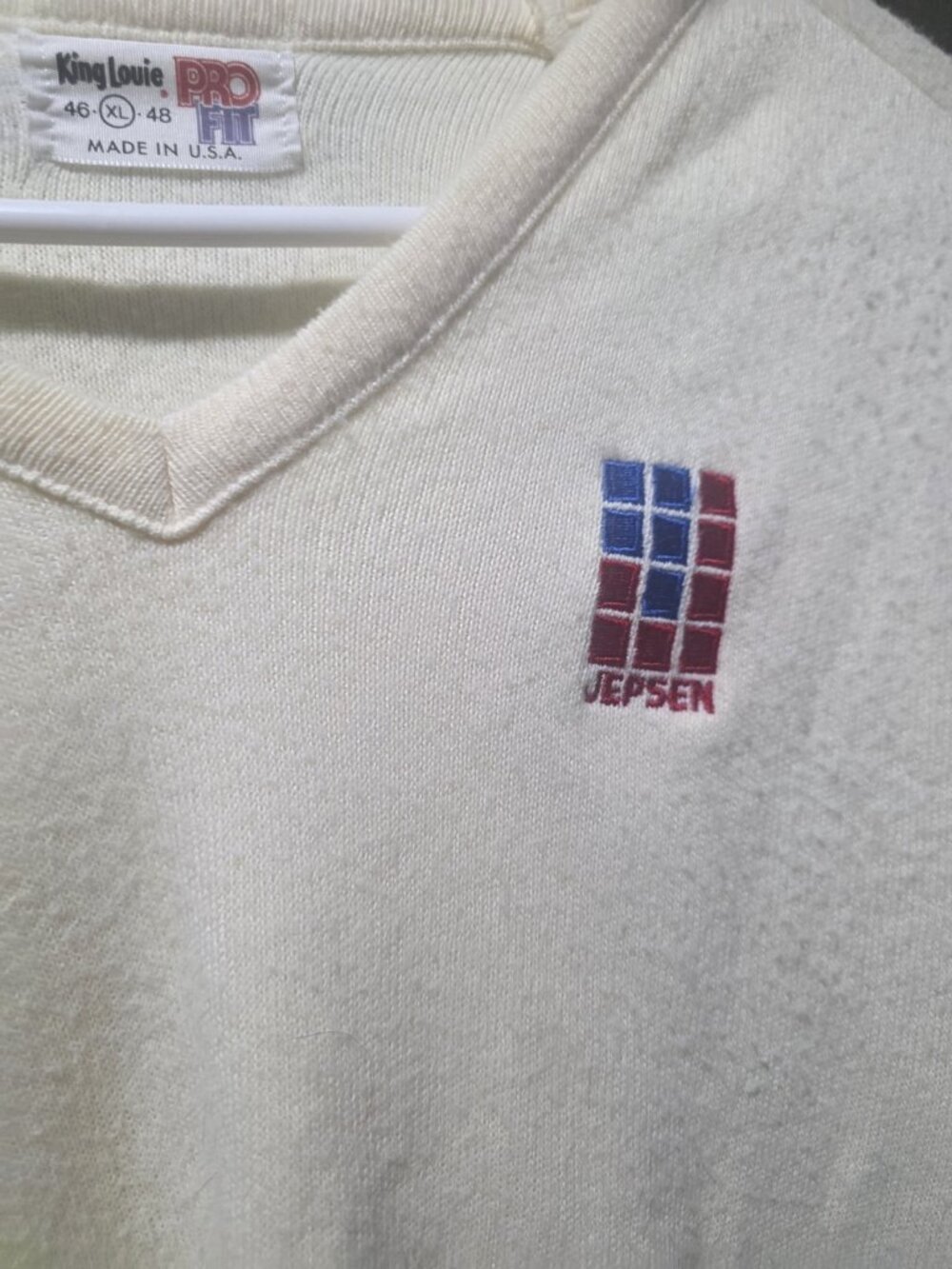 Vintage 70s King Louie Pro Fit Jepson Embroidered Polyester V Neck Sweater XL - Picture 2 of 7